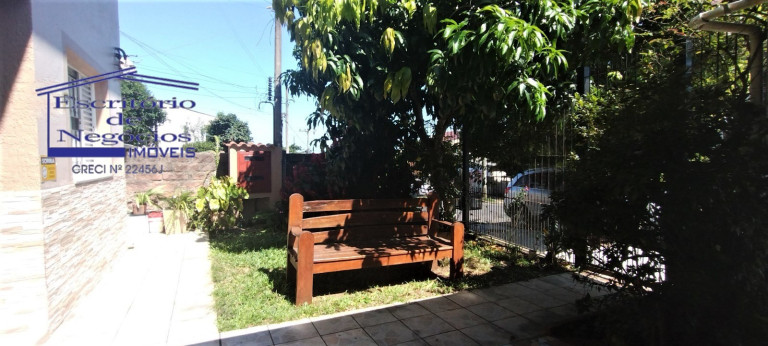 Imagem Casa com 3 Quartos à Venda, 350 m² em Ipanema - Porto Alegre Imagem Casa com 3 Quartos à Venda, 350 m² em Ipanema - Porto Alegre