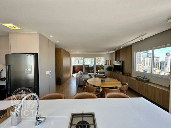 Imagem Cobertura com 4 Quartos à Venda, 240 m² em Centro - Balneário Camboriú Imagem Cobertura com 4 Quartos à Venda, 240 m² em Centro - Balneário Camboriú