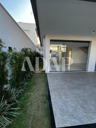 Imagem Casa com 4 Quartos à Venda, 247 m² em Vargem Pequena - Rio De Janeiro