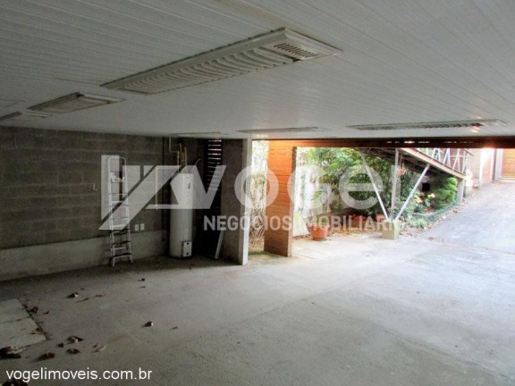 Imagem Casa com 3 Quartos à Venda, 558 m² em São Luis - Canoas Imagem Casa com 3 Quartos à Venda, 558 m² em São Luis - Canoas