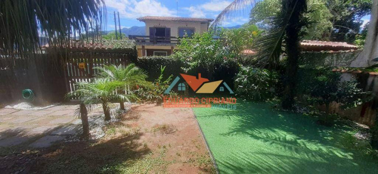 Imagem Casa com 3 Quartos à Venda, 180 m² em Massaguaçu - Caraguatatuba