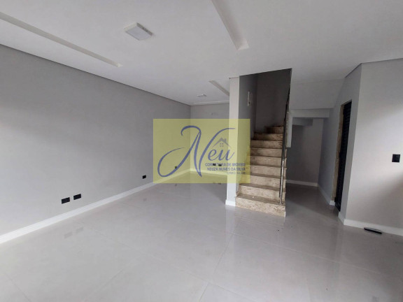 Imagem Casa com 3 Quartos à Venda, 159 m² em Uberaba - Curitiba Imagem Casa com 3 Quartos à Venda, 159 m² em Uberaba - Curitiba