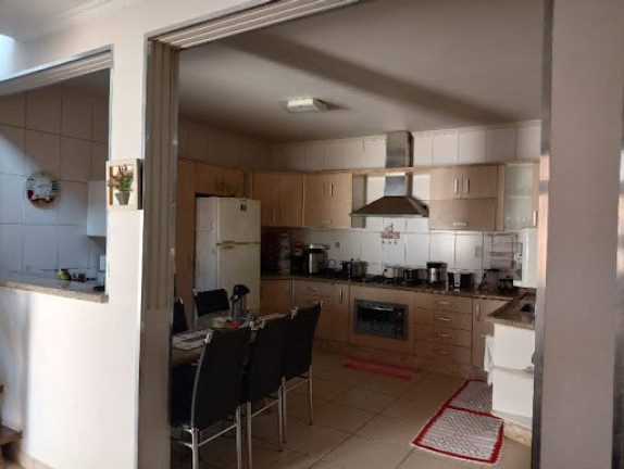 Imagem Sobrado com 3 Quartos à Venda, 200 m² em Jardim Piazza Di Roma I - Sorocaba Imagem Sobrado com 3 Quartos à Venda, 200 m² em Jardim Piazza Di Roma I - Sorocaba