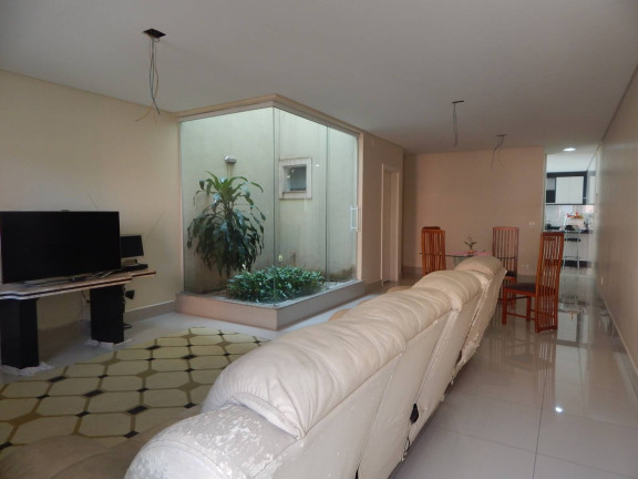 Imagem Casa com 3 Quartos à Venda, 245 m² em Santa Terezinha - São Bernardo Do Campo Imagem Casa com 3 Quartos à Venda, 245 m² em Santa Terezinha - São Bernardo Do Campo