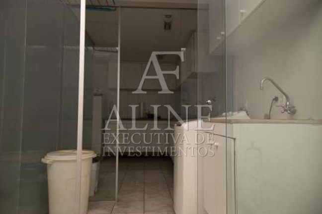 Imagem Sobrado com 4 Quartos à Venda, 200 m² em Indianópolis - São Paulo