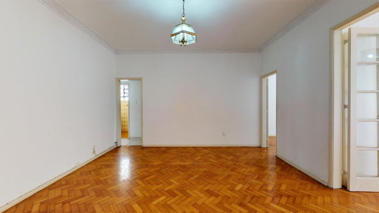 Imagem Imóvel com 3 Quartos à Venda, em Tijuca - Rio De Janeiro Imagem Imóvel com 3 Quartos à Venda, em Tijuca - Rio De Janeiro