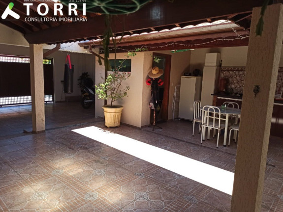 Imagem Casa com 2 Quartos à Venda, 182 m² em Wanel Ville - Sorocaba Imagem Casa com 2 Quartos à Venda, 182 m² em Wanel Ville - Sorocaba
