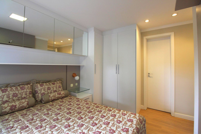 Imagem Apartamento com 2 Quartos à Venda, 122 m² em Jardim Social - Curitiba