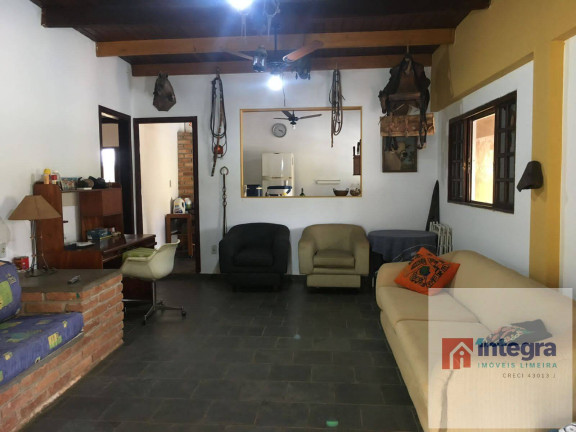 Imagem Chácara com 2 Quartos à Venda, 250 m² em Bairro Dos Pires - Limeira