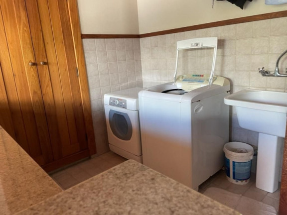 Imagem Casa com 3 Quartos à Venda, 300 m² em Jurerê Internacional - Florianópolis