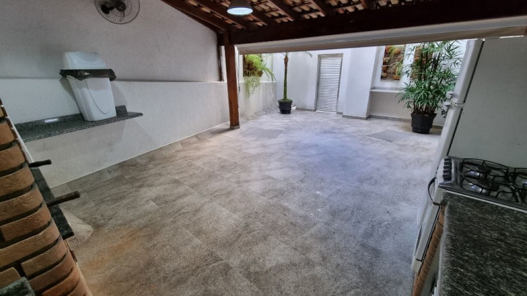 Imagem Apartamento com 2 Quartos à Venda, 90 m² em Pitangueiras - Guarujá Imagem Apartamento com 2 Quartos à Venda, 90 m² em Pitangueiras - Guarujá