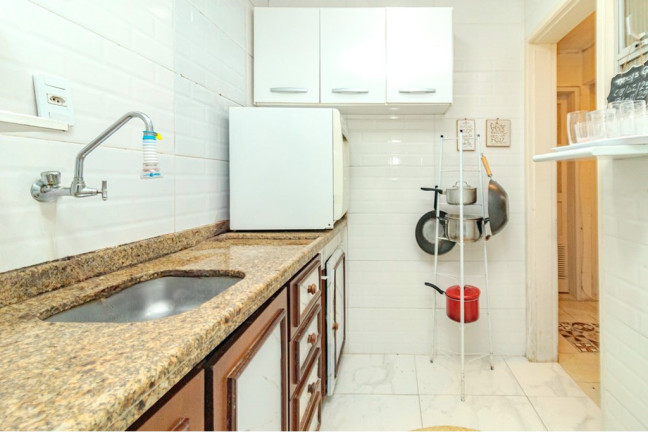 Imagem Apartamento com 2 Quartos à Venda, 66 m² em Petrópolis - Porto Alegre Imagem Apartamento com 2 Quartos à Venda, 66 m² em Petrópolis - Porto Alegre