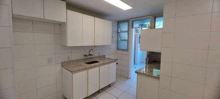 Imagem Imóvel com 4 Quartos à Venda, 200 m² em Barra Da Tijuca - Rio De Janeiro Imagem Imóvel com 4 Quartos à Venda, 200 m² em Barra Da Tijuca - Rio De Janeiro