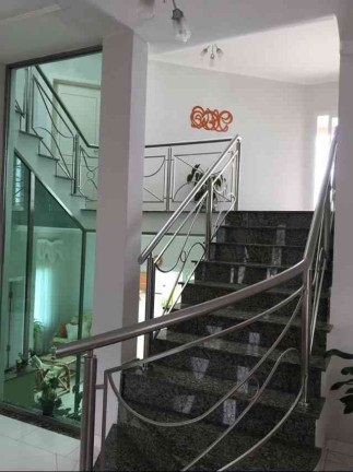 Imagem Casa com 4 Quartos à Venda, 466 m² em Aruã - Mogi Das Cruzes