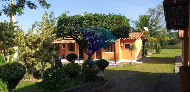 Imagem Casa com 1 Quarto à Venda, 49.500 m² em Centro - Araruama