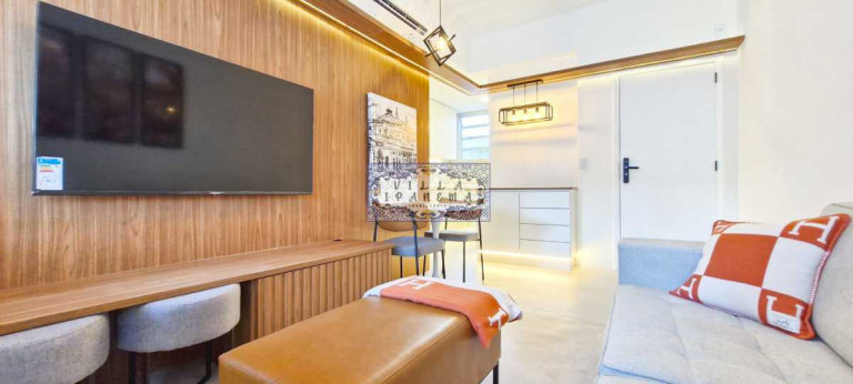 Imagem Apartamento com 1 Quarto à Venda, 40 m² em Leblon - Rio De Janeiro Imagem Apartamento com 1 Quarto à Venda, 40 m² em Leblon - Rio De Janeiro