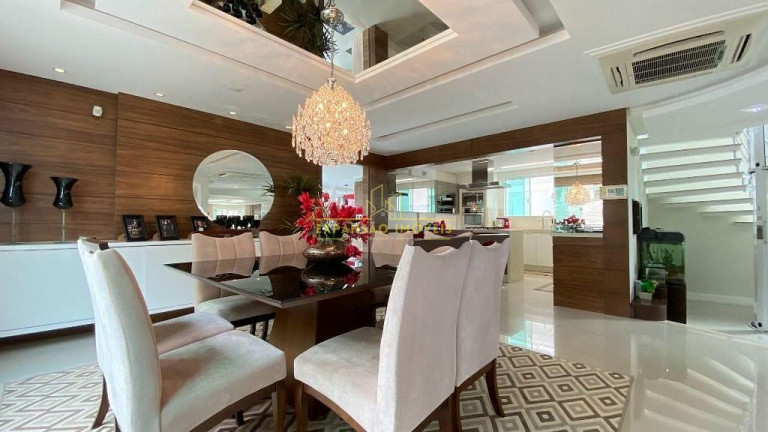 Imagem Casa com 3 Quartos à Venda, 420 m² em Pedra Branca - Palhoça Imagem Casa com 3 Quartos à Venda, 420 m² em Pedra Branca - Palhoça