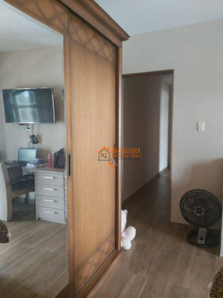 Imagem Chácara com 3 Quartos à Venda, 1.500 m² em Recanto Alpina - Santa Isabel Imagem Chácara com 3 Quartos à Venda, 1.500 m² em Recanto Alpina - Santa Isabel
