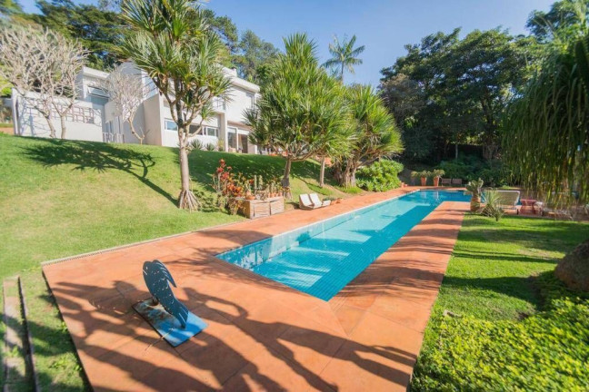 Casa com 3 Quartos à Venda, 698 m² em Granja Viana - Cotia