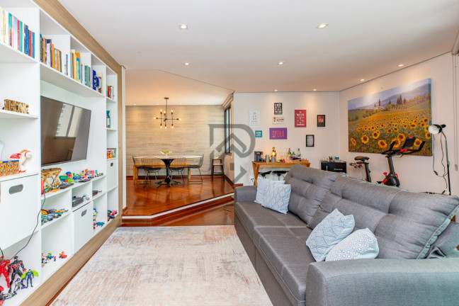 Imagem Apartamento com 4 Quartos à Venda, 172 m² em Moema - São Paulo Imagem Apartamento com 4 Quartos à Venda, 172 m² em Moema - São Paulo