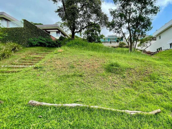 Imagem Terreno à Venda, em Parque Das Artes - Embu Das Artes Imagem Terreno à Venda, em Parque Das Artes - Embu Das Artes