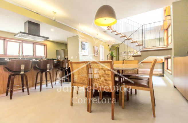 Imagem Casa de Condomínio com 4 Quartos à Venda, 339 m² em Alphaville - Santana De Parnaíba Imagem Casa de Condomínio com 4 Quartos à Venda, 339 m² em Alphaville - Santana De Parnaíba