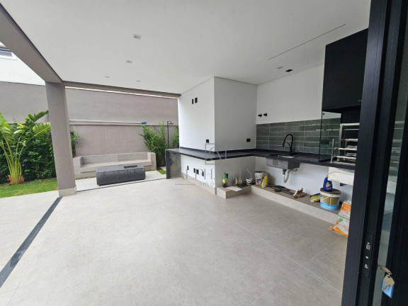 Imagem Casa com 4 Quartos à Venda, 345 m² em Alphaville 03 - Santana De Parnaíba Imagem Casa com 4 Quartos à Venda, 345 m² em Alphaville 03 - Santana De Parnaíba