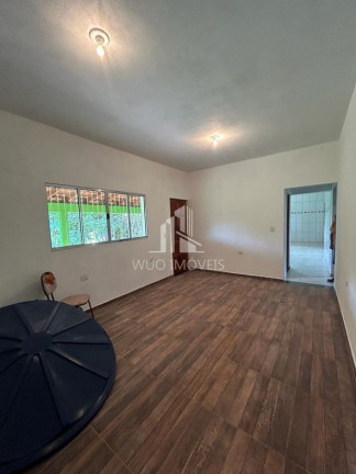 Imagem Chácara com 3 Quartos à Venda, 3.000 m² em Mombuca - Santa Branca Imagem Chácara com 3 Quartos à Venda, 3.000 m² em Mombuca - Santa Branca