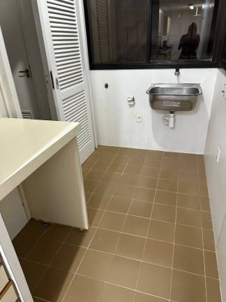 Imagem Apartamento com 3 Quartos para Alugar,  em Leblon - Rio De Janeiro