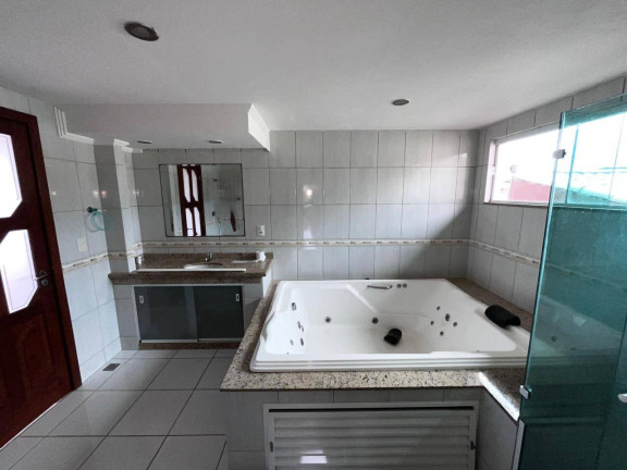 Imagem Casa com 6 Quartos à Venda, em Praia Linda - São Pedro Da Aldeia Imagem Casa com 6 Quartos à Venda, em Praia Linda - São Pedro Da Aldeia