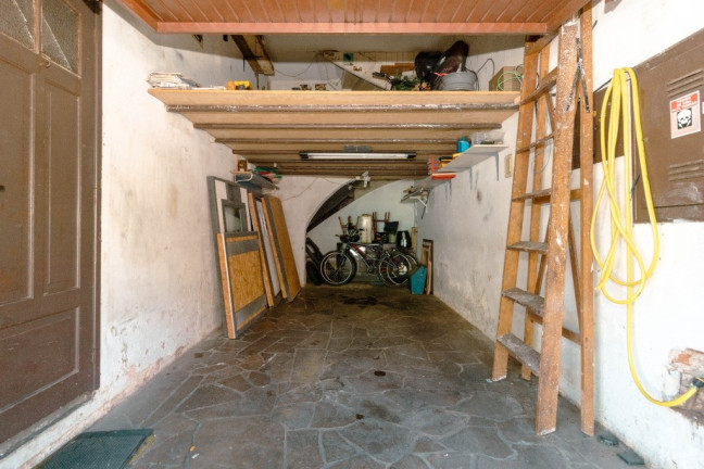 Imagem Casa com 3 Quartos à Venda, em Cidade Baixa - Porto Alegre Imagem Casa com 3 Quartos à Venda, em Cidade Baixa - Porto Alegre