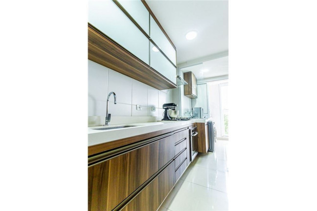 Imagem Imóvel com 3 Quartos à Venda, em Jardim Marilu - Carapicuíba Imagem Imóvel com 3 Quartos à Venda, em Jardim Marilu - Carapicuíba