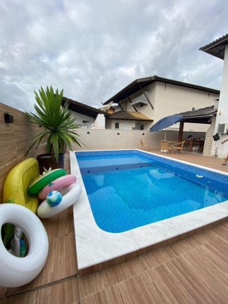 Imagem Casa com 4 Quartos à Venda ou Temporada, 300 m²em Buraquinho - Lauro De Freitas Imagem Casa com 4 Quartos à Venda ou Temporada, 300 m²em Buraquinho - Lauro De Freitas