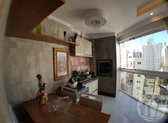 Imagem Apartamento com 3 Quartos à Venda, 136 m² em Centro - Balneário Camboriú Imagem Apartamento com 3 Quartos à Venda, 136 m² em Centro - Balneário Camboriú