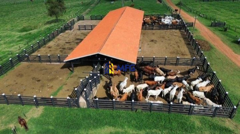 Imagem Chácara à Venda, em área Rural De Uberlândia - Uberlândia Imagem Chácara à Venda, em área Rural De Uberlândia - Uberlândia