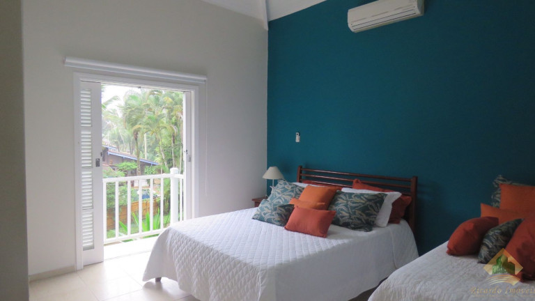 Imagem Casa de Condomínio com 4 Quartos à Venda, 290 m² em Domingas Dias - Ubatuba