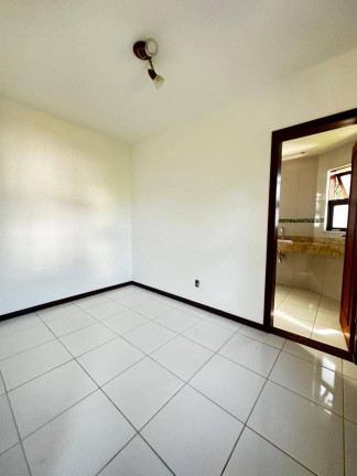 Imagem Casa de Condomínio com 3 Quartos para Alugar, em Outeiro Da Glória - Porto Seguro Imagem Casa de Condomínio com 3 Quartos para Alugar, em Outeiro Da Glória - Porto Seguro