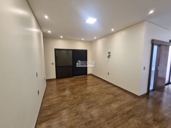 Imagem Casa com 3 Quartos à Venda, 245 m² em Recanto Dos Pinheiros - Igarapava Imagem Casa com 3 Quartos à Venda, 245 m² em Recanto Dos Pinheiros - Igarapava