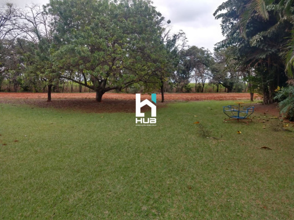 Imagem Imóvel com 7 Quartos à Venda, 24.200 m² Imagem Imóvel com 7 Quartos à Venda, 24.200 m²