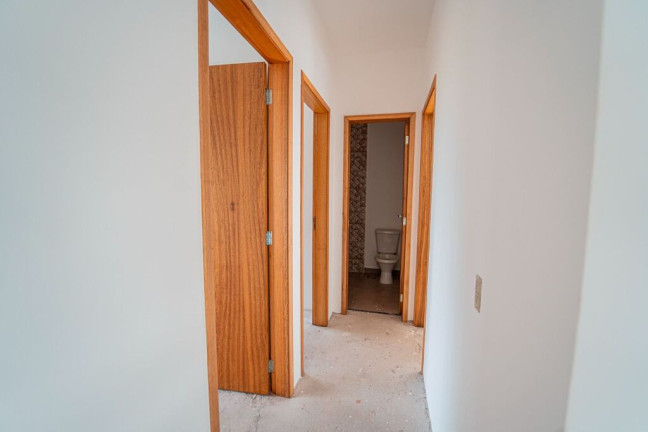 Imagem Casa com 3 Quartos à Venda, em Jardim Dos Pereiras (caucaia Do Alto) - Cotia Imagem Casa com 3 Quartos à Venda, em Jardim Dos Pereiras (caucaia Do Alto) - Cotia