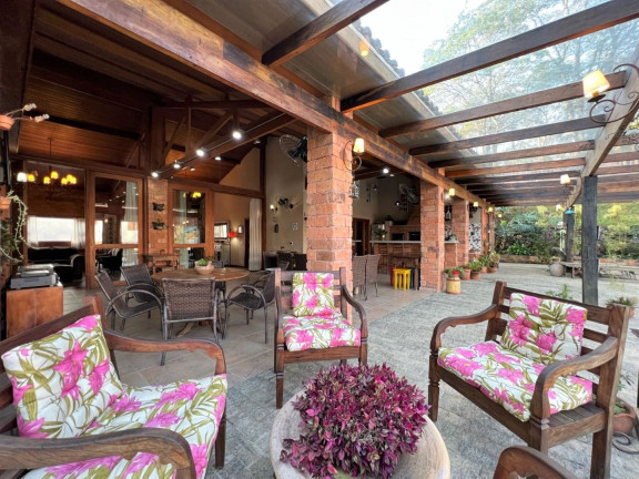 Imagem Casa com 5 Quartos à Venda, 690 m² em Parque Dom Henrique - Cotia Imagem Casa com 5 Quartos à Venda, 690 m² em Parque Dom Henrique - Cotia