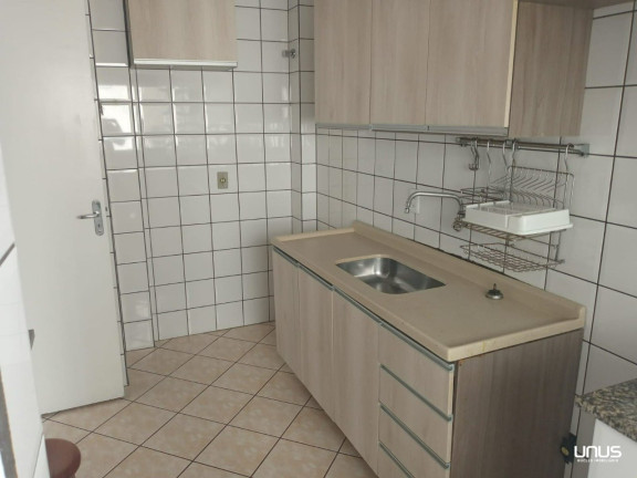 Imagem Apartamento com 2 Quartos à Venda, 61 m² em Abraão - Florianópolis