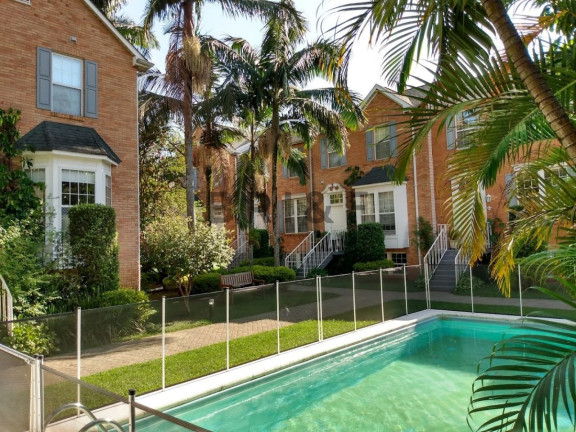 Imagem Casa com 4 Quartos à Venda ou Locação, 221 m² em Brooklin - São Paulo Imagem Casa com 4 Quartos à Venda ou Locação, 221 m² em Brooklin - São Paulo