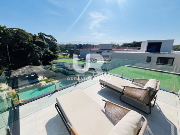 Imagem Casa com 8 Quartos à Venda, 926 m² em Riviera | Módulo 16 - Bertioga Imagem Casa com 8 Quartos à Venda, 926 m² em Riviera | Módulo 16 - Bertioga