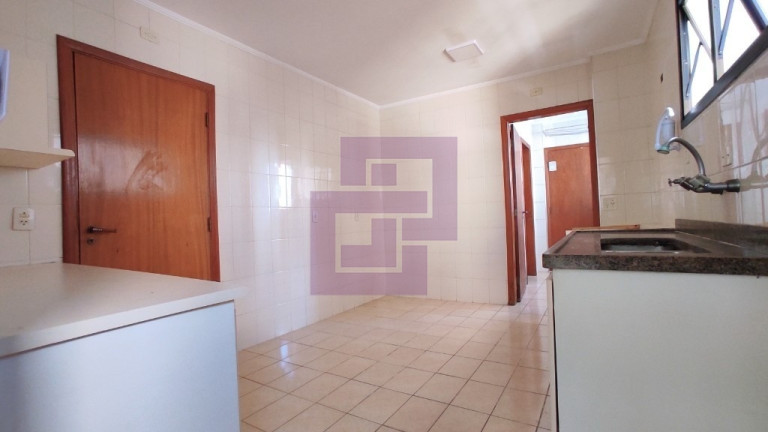 Imagem Apartamento com 3 Quartos à Venda, 186 m² em Pitangueiras - Guarujá Imagem Apartamento com 3 Quartos à Venda, 186 m² em Pitangueiras - Guarujá