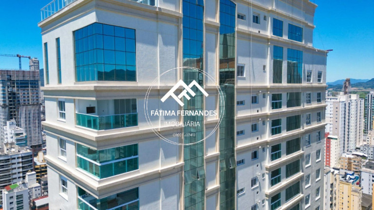 Imagem Apartamento com 4 Quartos à Venda, 179 m² em Meia Praia - Itapema Imagem Apartamento com 4 Quartos à Venda, 179 m² em Meia Praia - Itapema