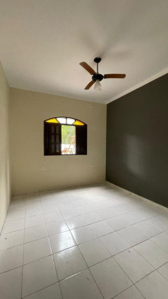 Imagem Imóvel com 2 Quartos à Venda, 1.600 m² em Chácaras Glória - Itanhaém Imagem Imóvel com 2 Quartos à Venda, 1.600 m² em Chácaras Glória - Itanhaém