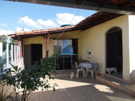 Imagem Casa com 4 Quartos à Venda, 365 m² em Centro - Contagem Imagem Casa com 4 Quartos à Venda, 365 m² em Centro - Contagem