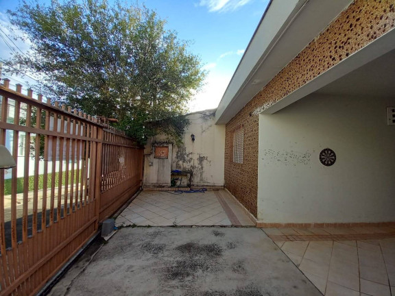 Imagem Casa com 3 Quartos à Venda, em Vila Santana - Sorocaba Imagem Casa com 3 Quartos à Venda, em Vila Santana - Sorocaba