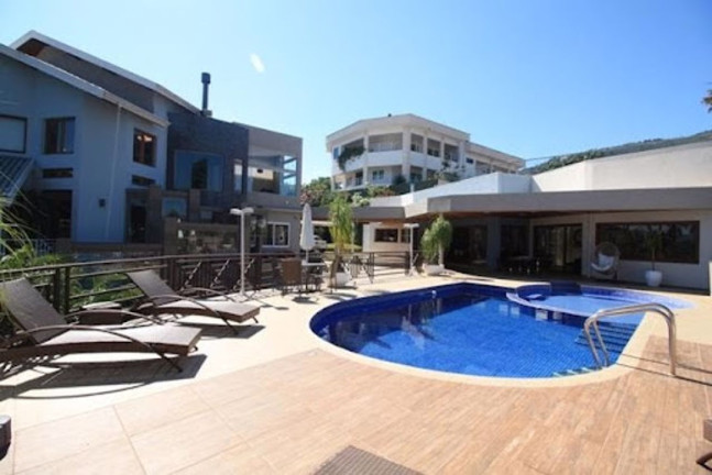 Imagem Casa com 4 Quartos à Venda, 993 m² em Condomínio Flamboyant - Atibaia Imagem Casa com 4 Quartos à Venda, 993 m² em Condomínio Flamboyant - Atibaia